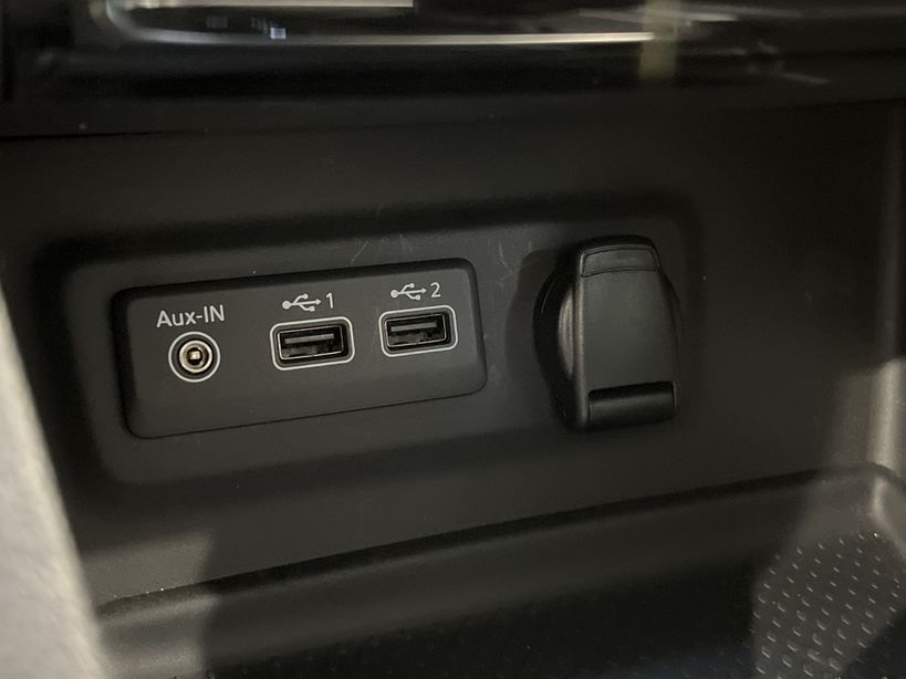 RENAULT MEGANE IV ESTATE 2021 - Photo n°17