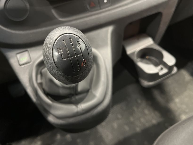 RENAULT TRAFIC COMBI 2017 - Photo n°22