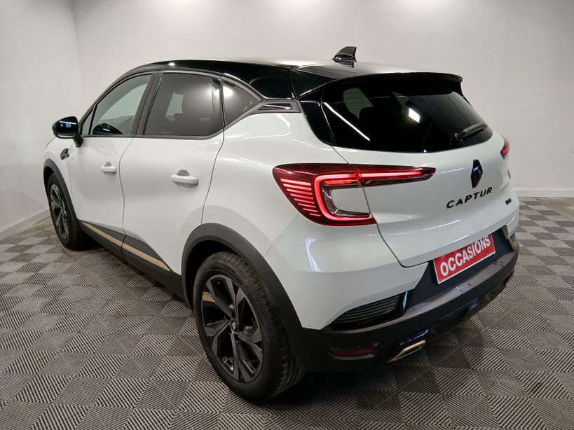RENAULT CAPTUR 2022 - Photo n°31
