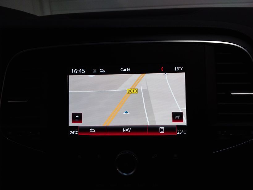 RENAULT MEGANE IV ESTATE BUSINESS 2018 - Photo n°17