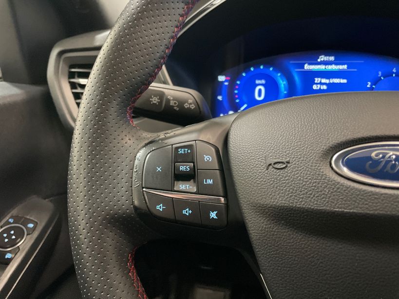 FORD KUGA 2022 - Photo n°19