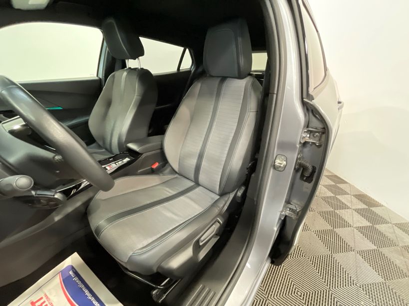 PEUGEOT 2008 2023 - Photo n°9