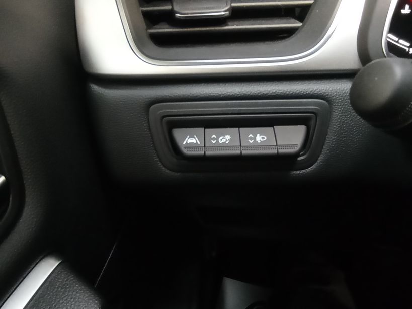 RENAULT CAPTUR 2022 - Photo n°34