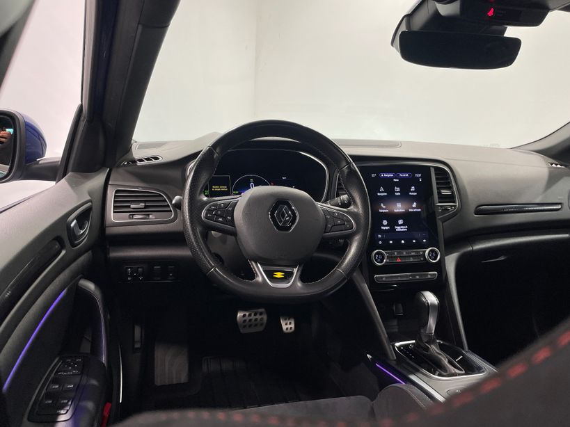 RENAULT MEGANE IV BERLINE 2022 - Photo n°34