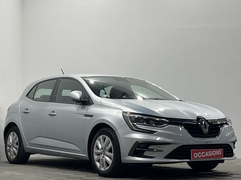 RENAULT MEGANE IV BERLINE 2021 - Photo n°2