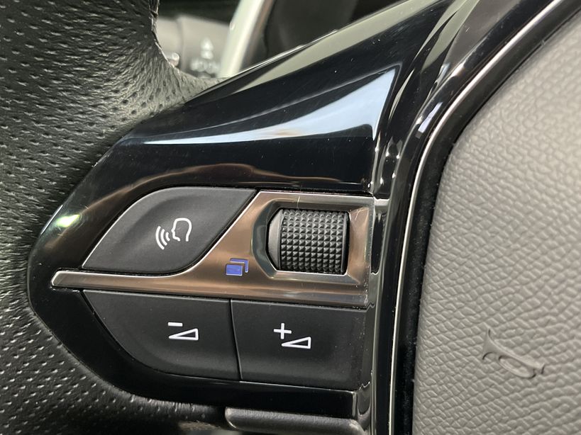 PEUGEOT 3008 2019 - Photo n°27