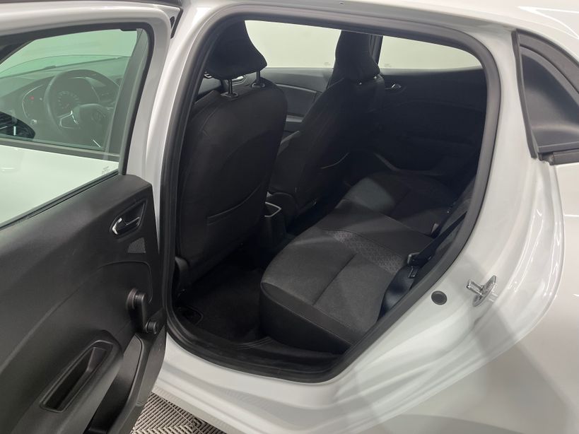 RENAULT CLIO V 2021 - Photo n°17