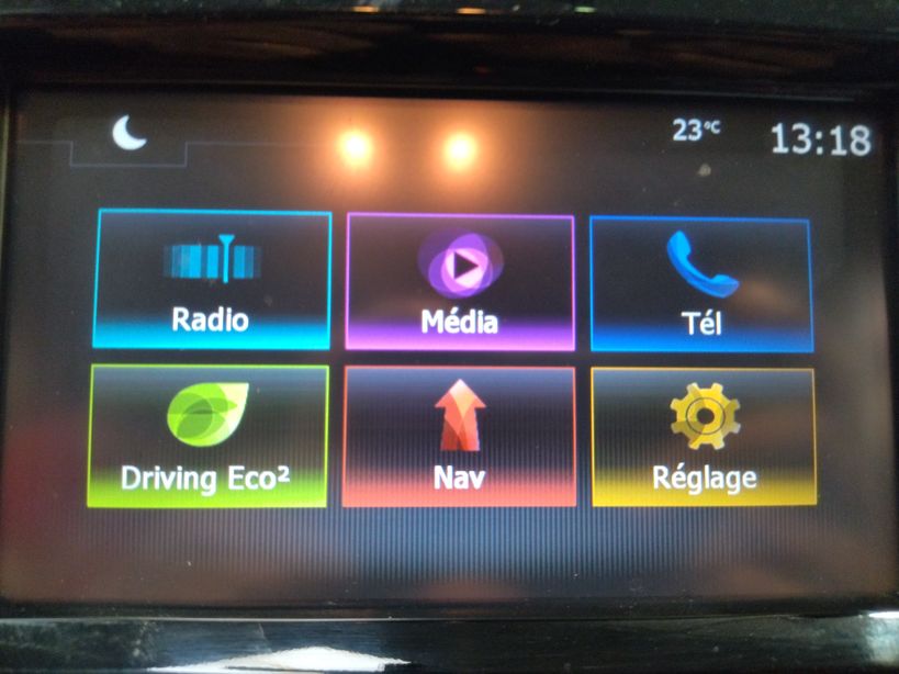 RENAULT CLIO IV BUSINESS 2018 - Photo n°15