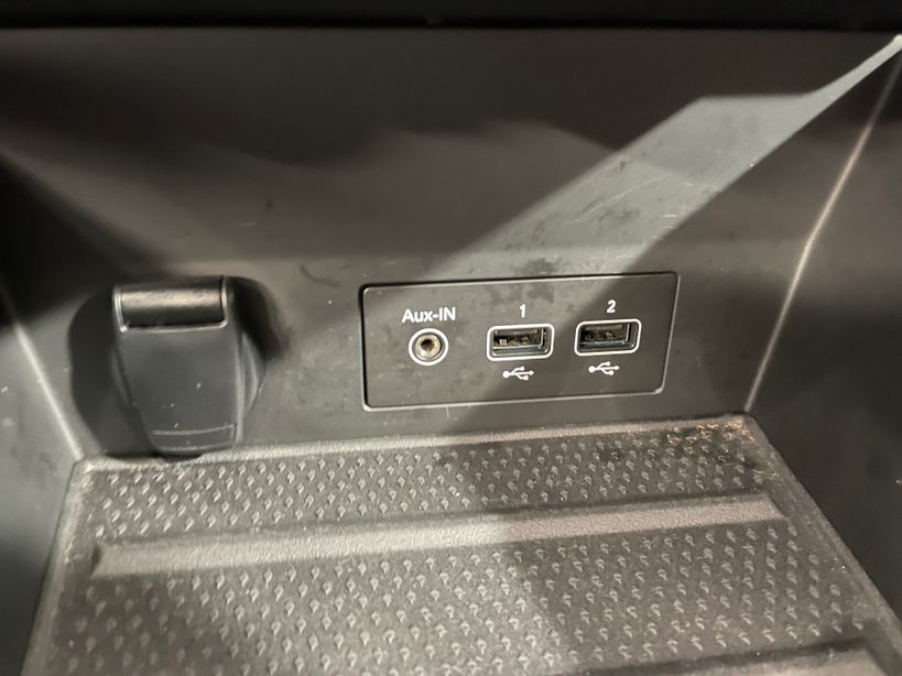 RENAULT CAPTUR 2021 - Photo n°24