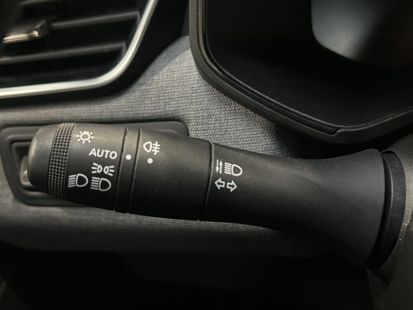 RENAULT CLIO V 2024 - Photo n°25