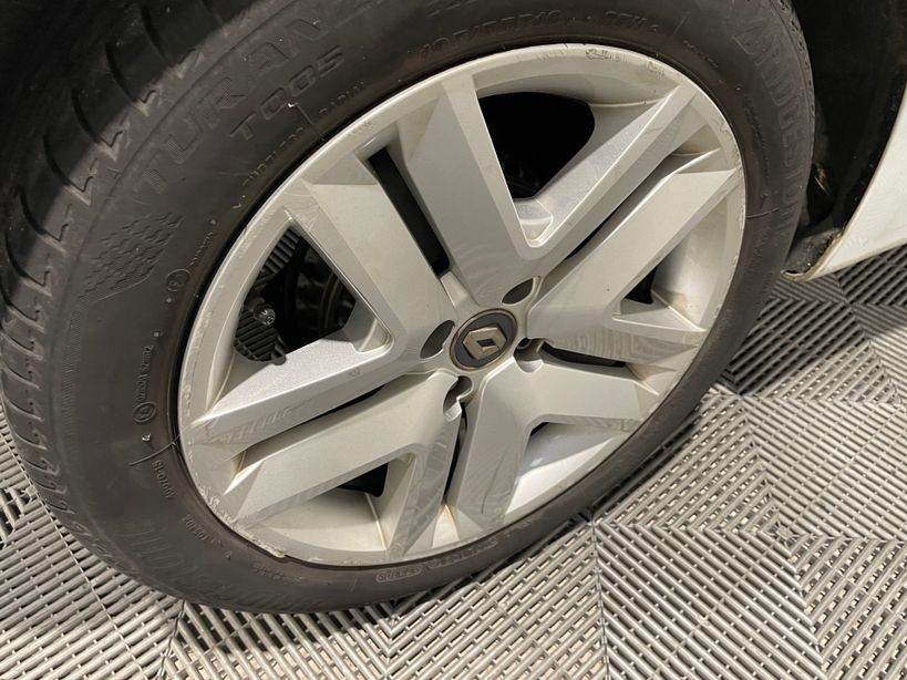 RENAULT CLIO V 2021 - Photo n°14