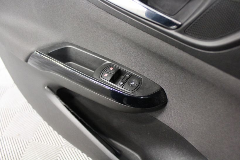 OPEL CORSA 2018 - Photo n°11