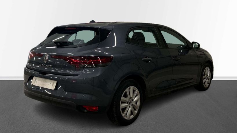 RENAULT MEGANE IV BERLINE 2022 - Photo n°4