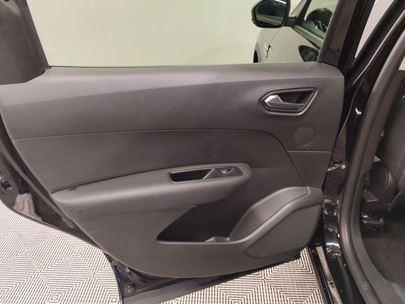 RENAULT ARKANA 2024 - Photo n°10