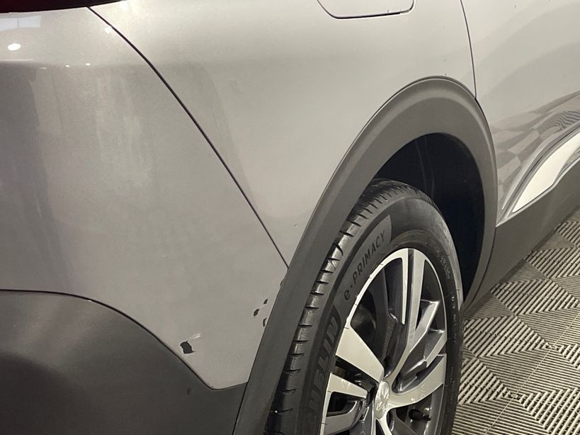 PEUGEOT 5008 2023 - Photo n°1