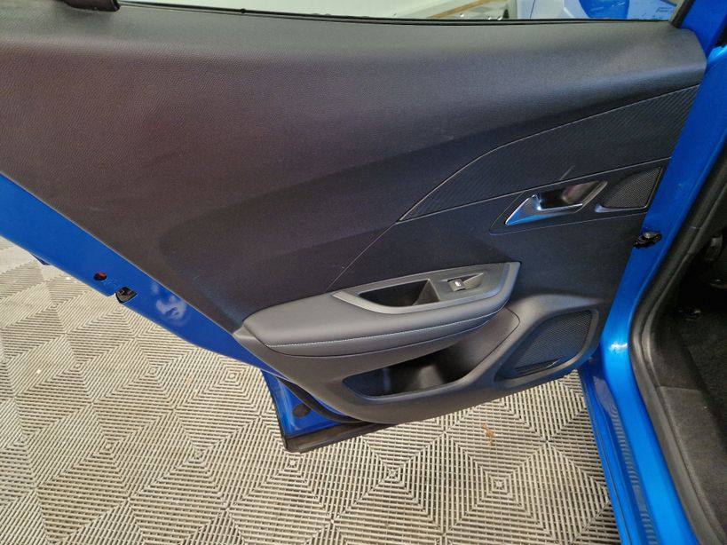 PEUGEOT 2008 2023 - Photo n°14