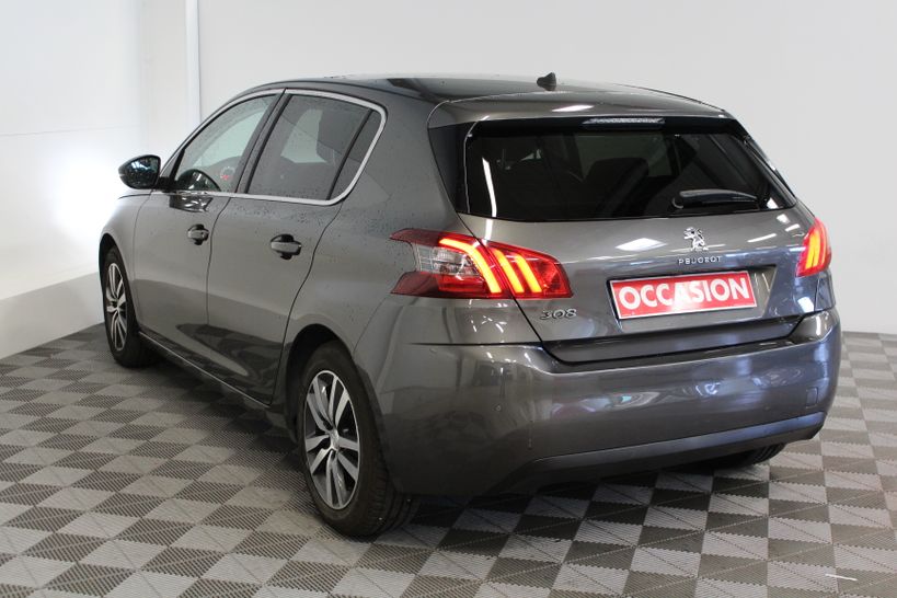 PEUGEOT 308 2018 - Photo n°5