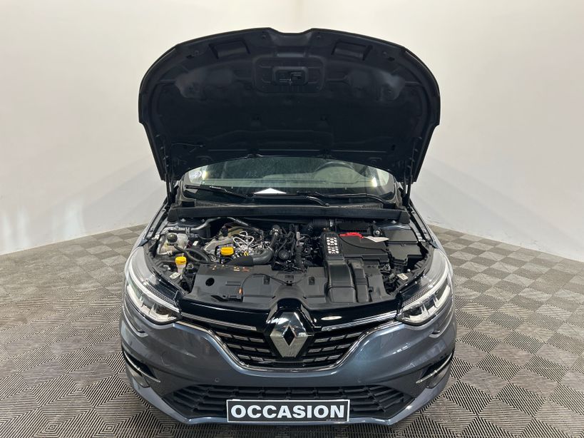 RENAULT MEGANE IV BERLINE 2021 - Photo n°9