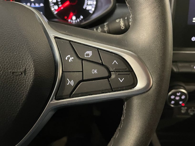 RENAULT CLIO V 2021 - Photo n°29