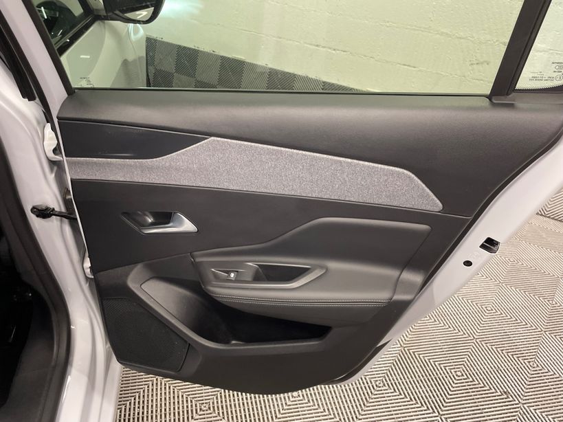 PEUGEOT 308 2023 - Photo n°36