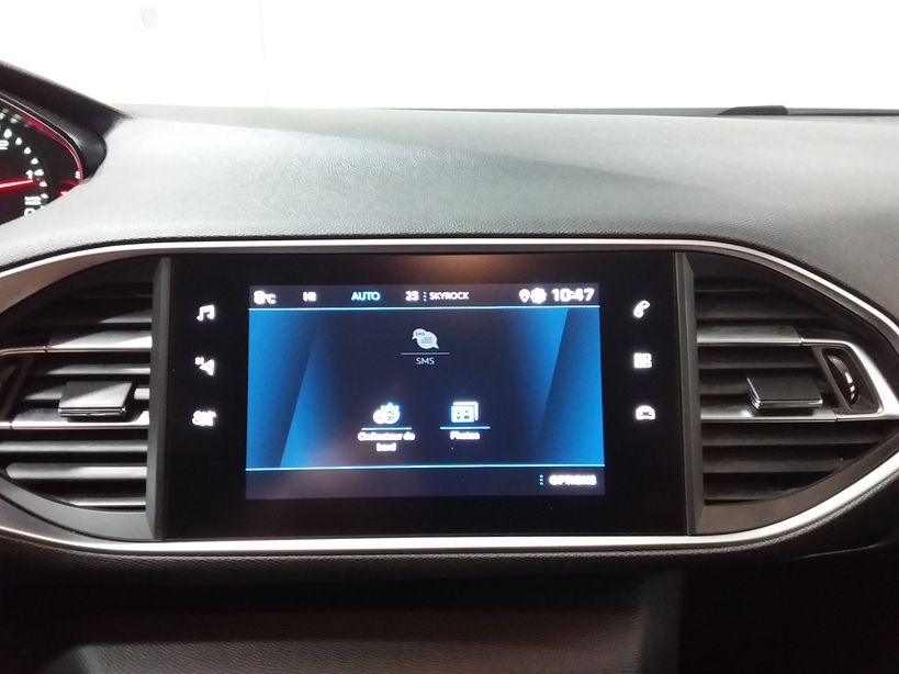 PEUGEOT 308 2020 - Photo n°15
