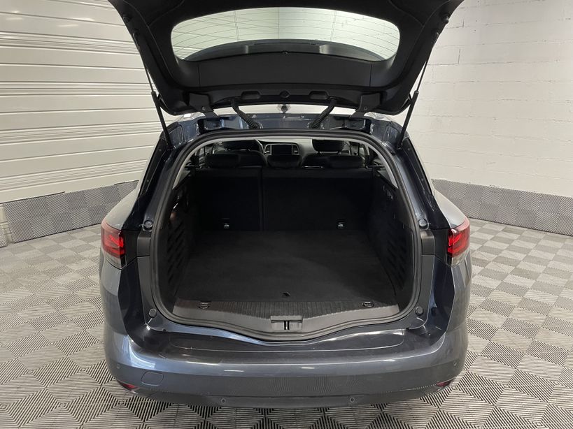 RENAULT MEGANE IV ESTATE 2021 - Photo n°9