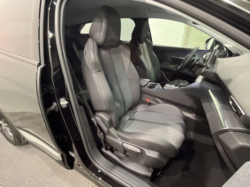 PEUGEOT 3008 2023 - Photo n°44