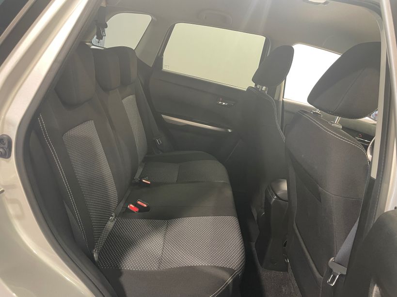 SUZUKI VITARA 2022 - Photo n°10