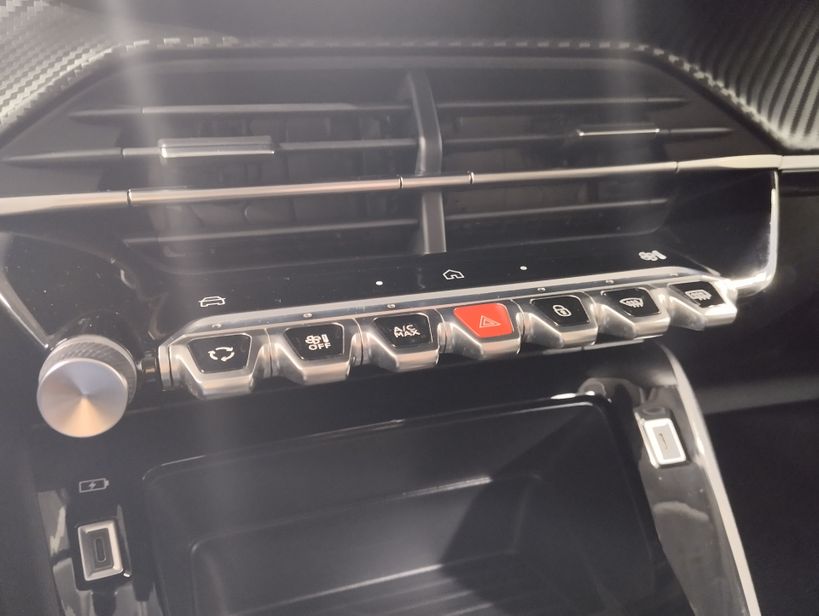 PEUGEOT 208 2025 - Photo n°17