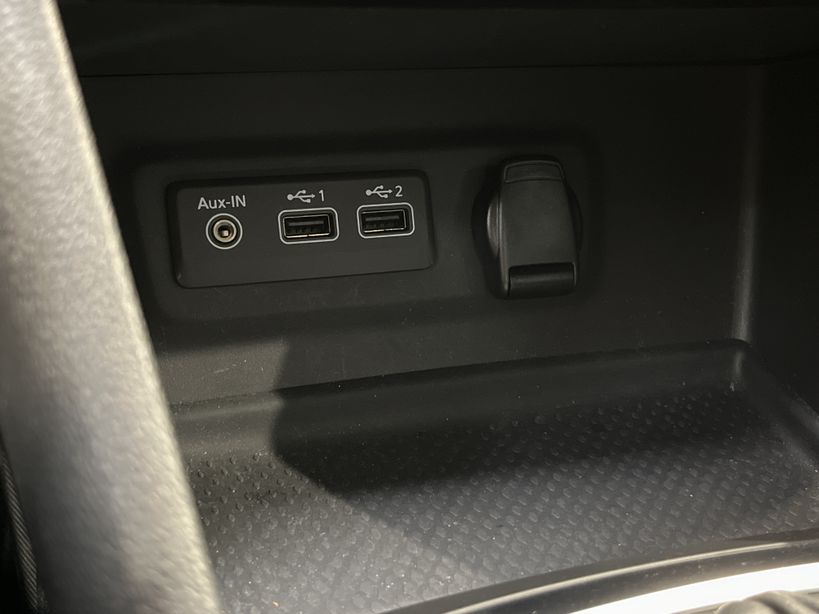 RENAULT MEGANE IV ESTATE 2021 - Photo n°18
