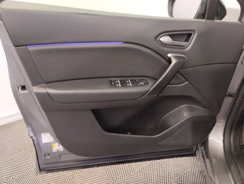 RENAULT CAPTUR 2022 - Photo n°25