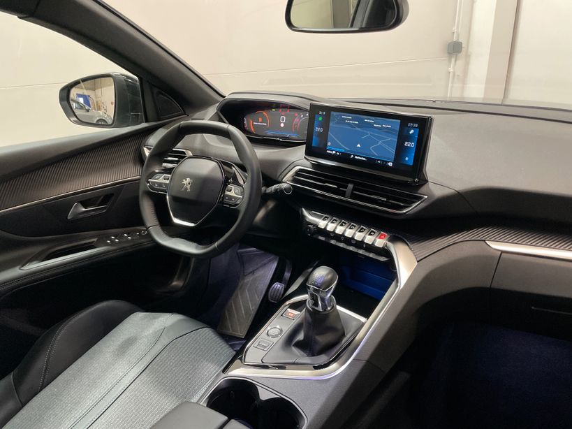 PEUGEOT 3008 2023 - Photo n°9