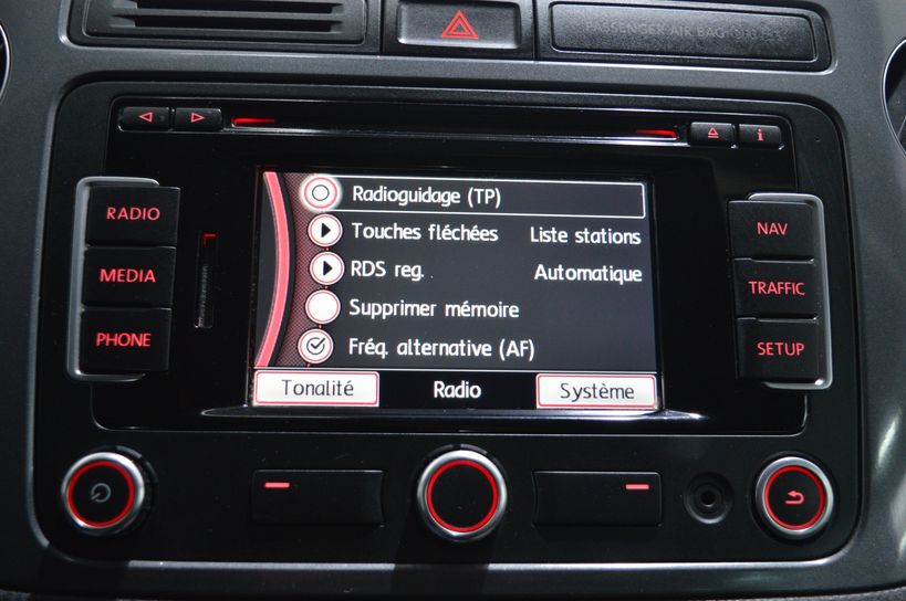 VOLKSWAGEN TIGUAN 2015 - Photo n°16