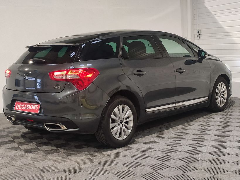 DS DS5 EXECUTIVE 2016 - Photo n°4
