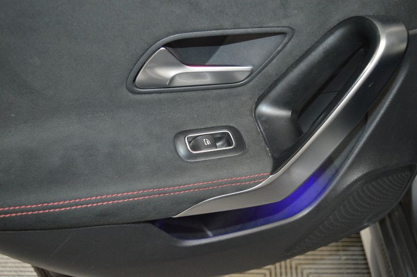 MERCEDES CLASSE A 2020 - Photo n°42