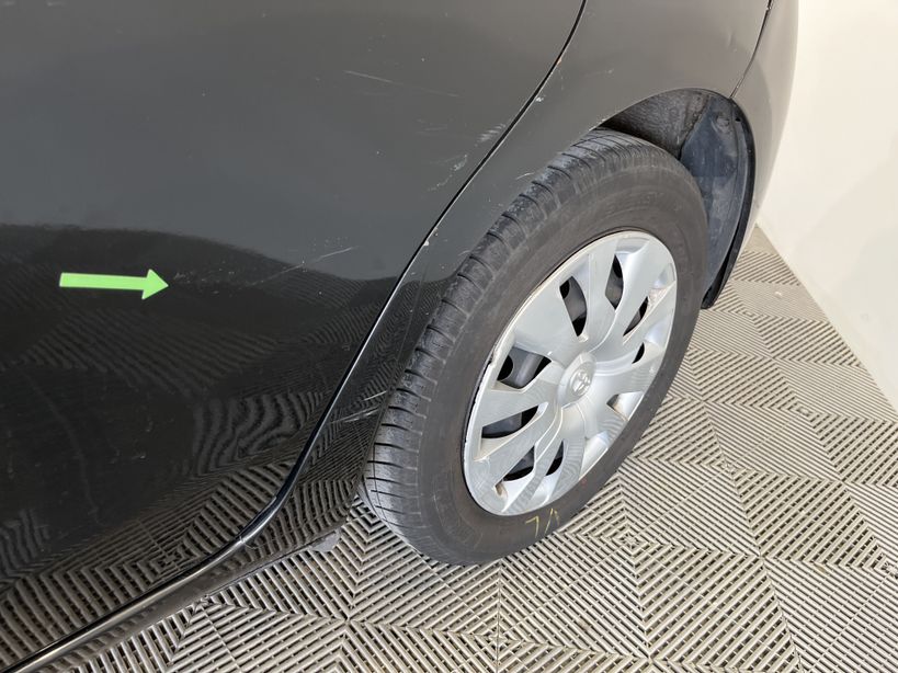 TOYOTA YARIS HYBRIDE 2015 - Photo n°45
