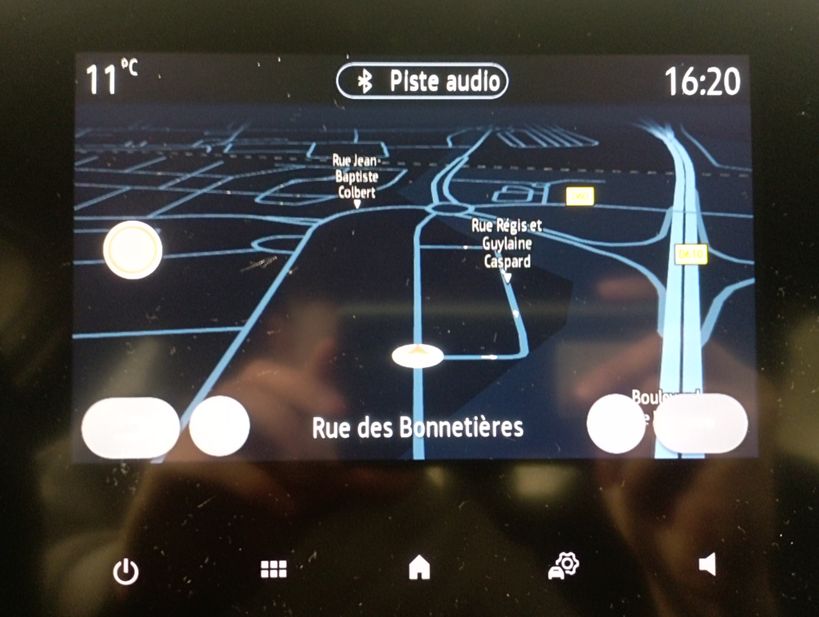 RENAULT CLIO V 2021 - Photo n°18