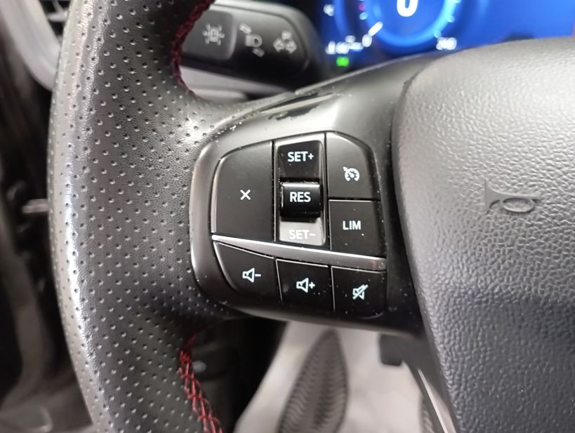 FORD KUGA 2022 - Photo n°30