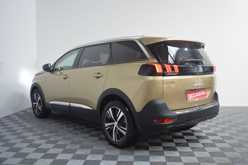 PEUGEOT 5008 2018 - Photo n°3