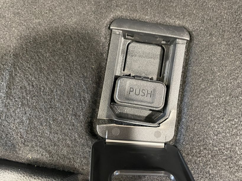 TOYOTA COROLLA HYBRIDE MY21 2022 - Photo n°12