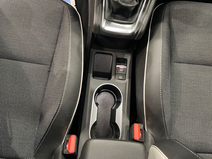 RENAULT CAPTUR 2023 - Photo n°25