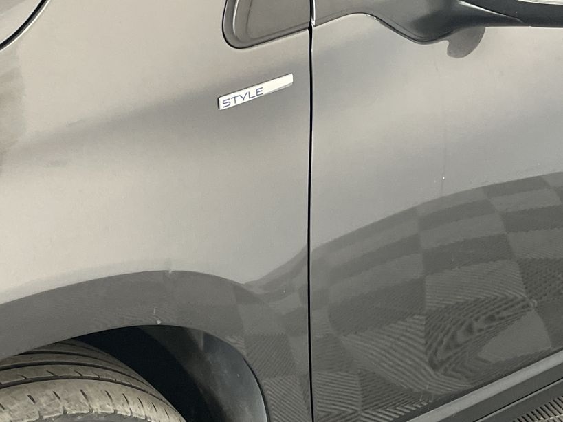 PEUGEOT 2008 2019 - Photo n°13
