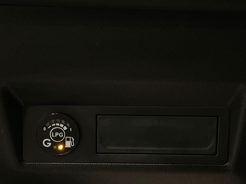 RENAULT CAPTUR 2021 - Photo n°37