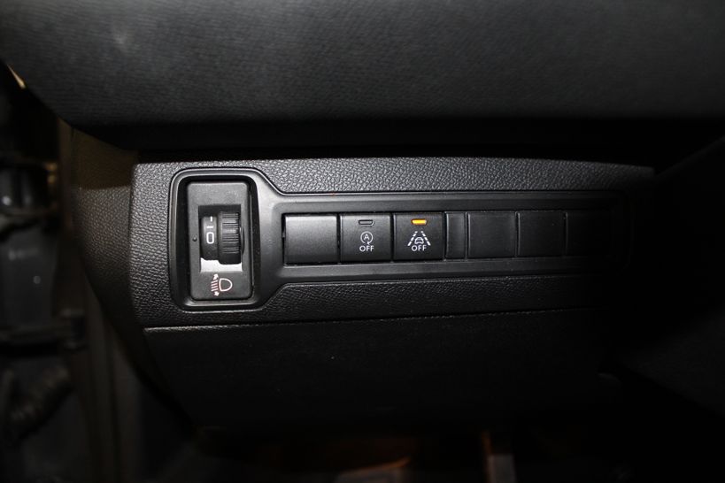 PEUGEOT 308 2018 - Photo n°12