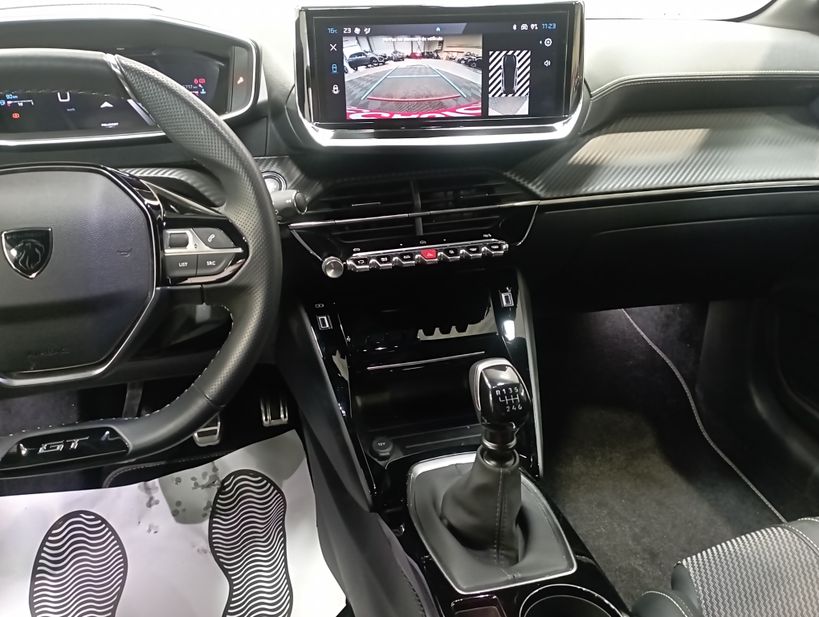 PEUGEOT 208 2024 - Photo n°15
