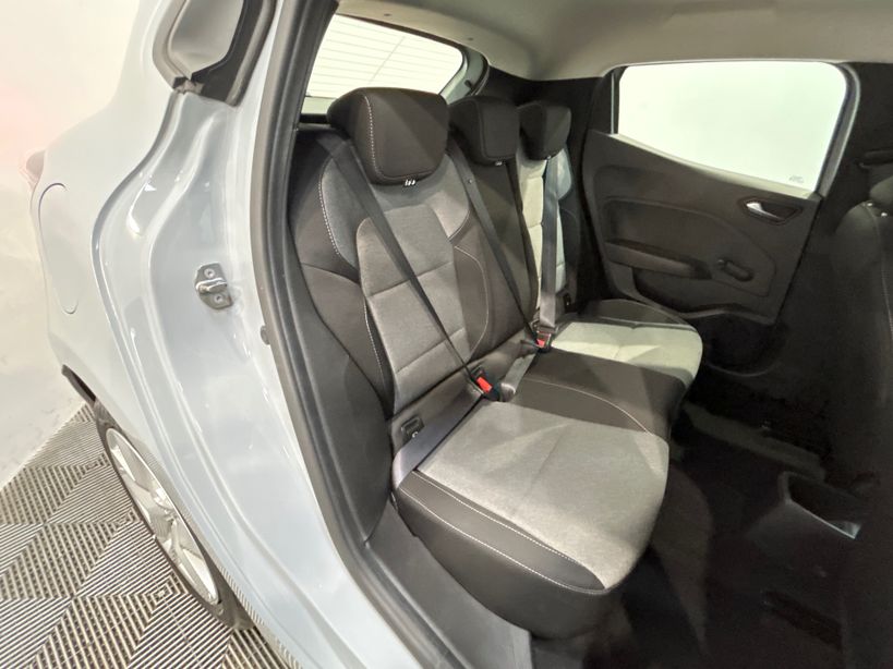 RENAULT CLIO V 2024 - Photo n°32