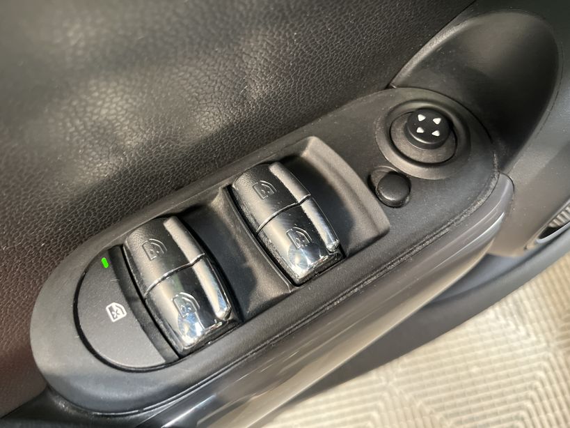 MINI HATCH 5 PORTES F55 LCI 2020 - Photo n°32