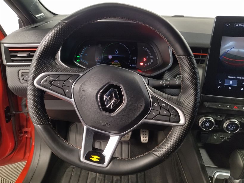 RENAULT CLIO V 2021 - Photo n°12