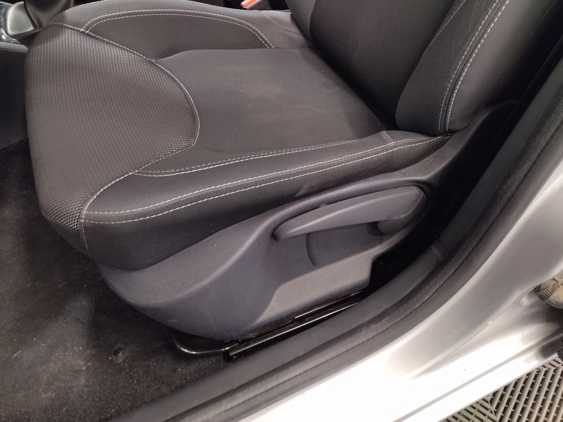 RENAULT CLIO IV BUSINESS 2019 - Photo n°26