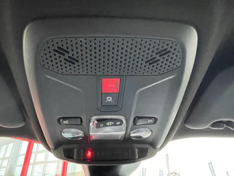 PEUGEOT 2008 2024 - Photo n°35